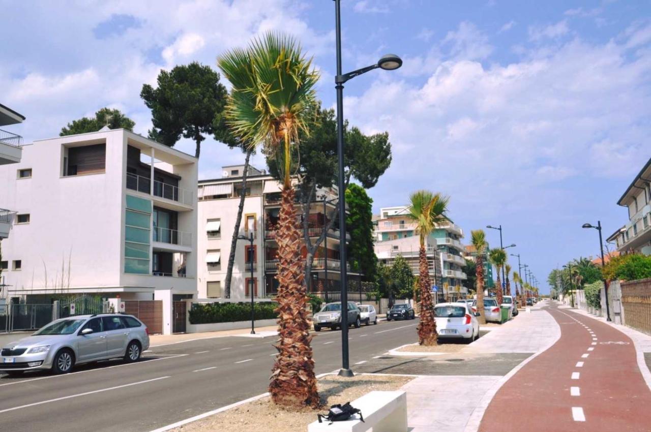 Casa Al Mare Pescara Apartment Exterior photo